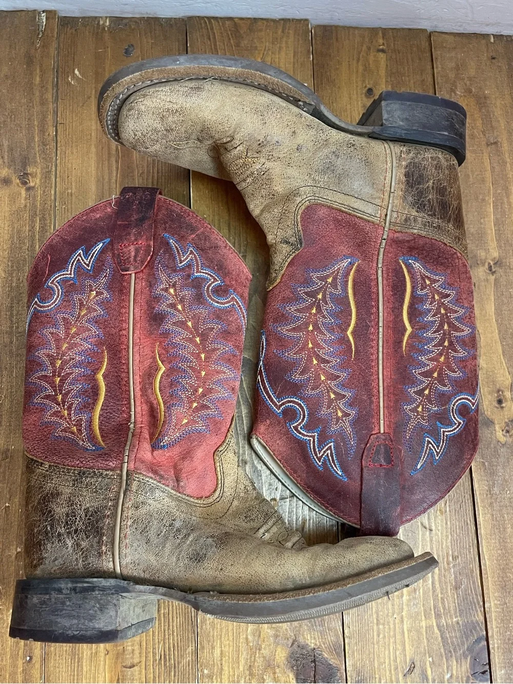 Old west BSC1959 kids size 13.5 D square toe cowboy boots tan and red